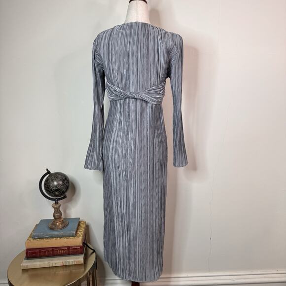 Marina Moscone Twist Front Midi Dress Crinkle Pleated Blue Size 0 Minimalist - Picture 6 of 11